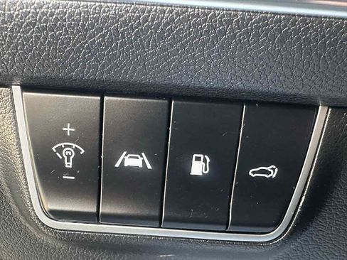 Used 2023 Kia Stinger GT2 AWD/4WD image 13