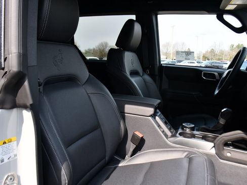 New 2026 Ford Bronco Big Bend w/ Black Diamond Package AWD/4WD image 16