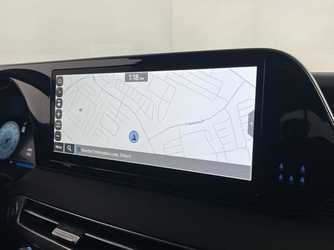 Used 2025 Hyundai Palisade Calligraphy image 21