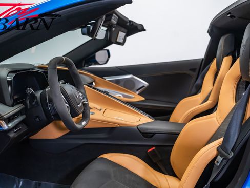 Used 2025 Chevrolet Corvette Z06 image 36