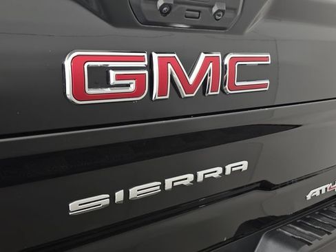 Certified 2025 GMC Sierra 2500 AT4 w/ AT4 Premium Plus Package AWD/4WD image 11