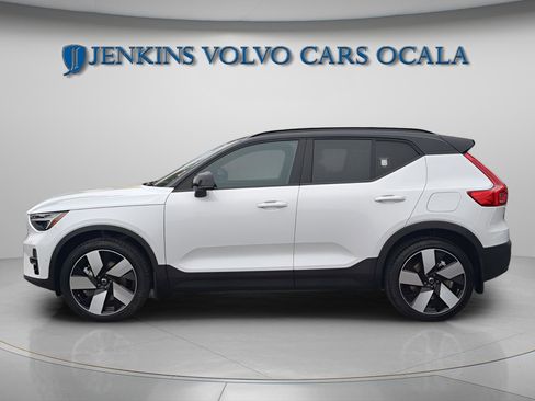 New 2024 Volvo XC40 Recharge Ultimate w/ Protection Package Premier image 5