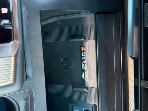 Used 2024 GMC Hummer EV 3X w/ Omega Edition AWD/4WD image 61