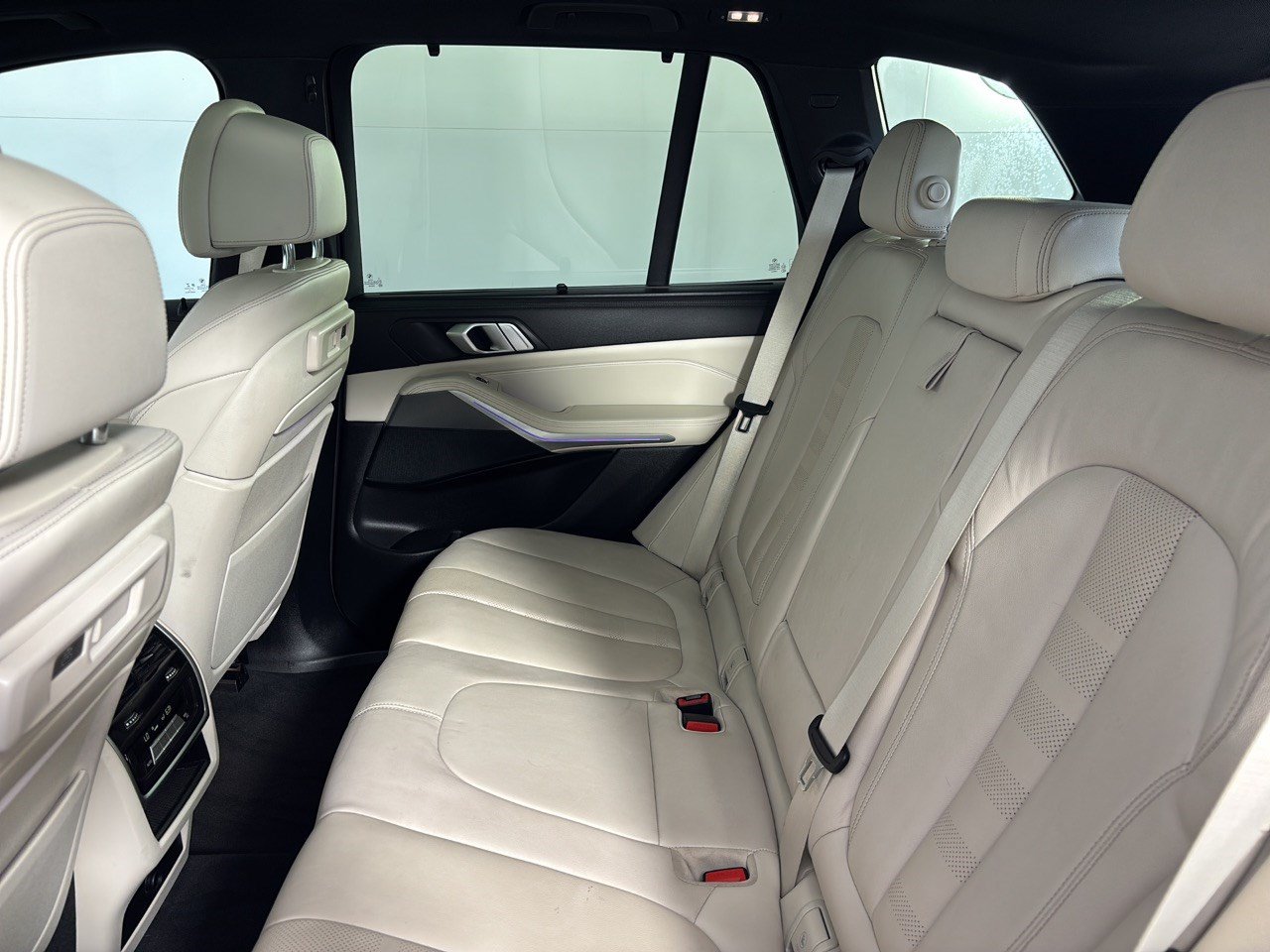 Used 2021 BMW X5 sDrive40i w/ Executive Package 2 RWD image 25