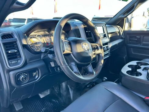 Used 2021 RAM 3500 Tradesman w/ Chrome Appearance Group image 6