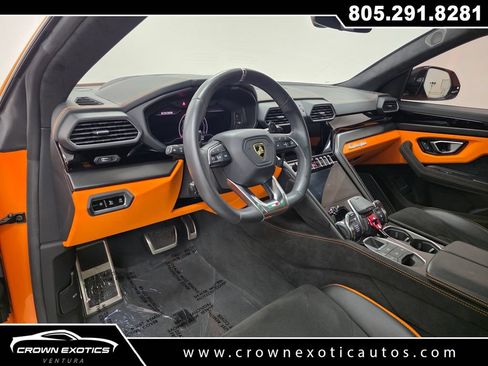 Used 2024 Lamborghini Urus S AWD/4WD image 40