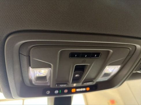 Used 2021 Chevrolet Silverado 1500 LT w/ Z71 Off-Road Package image 42