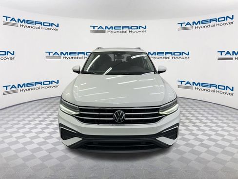 Used 2023 Volkswagen Tiguan SE FWD image 8