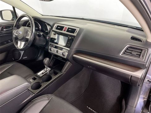 Used 2016 Subaru Legacy 2.5i Limited AWD/4WD image 29