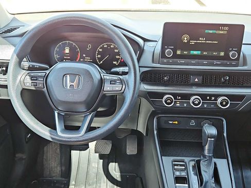 Used 2023 Honda CR-V LX image 14