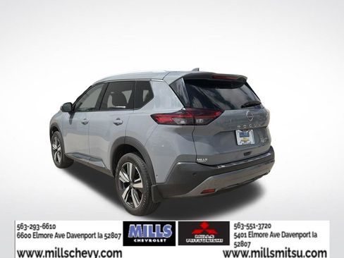 Used 2023 Nissan Rogue SL w/ SL Premium Package AWD/4WD image 3