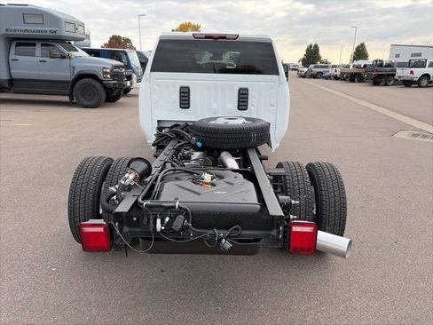 New 2026 GMC Sierra 3500 Pro w/ Convenience Package image 6