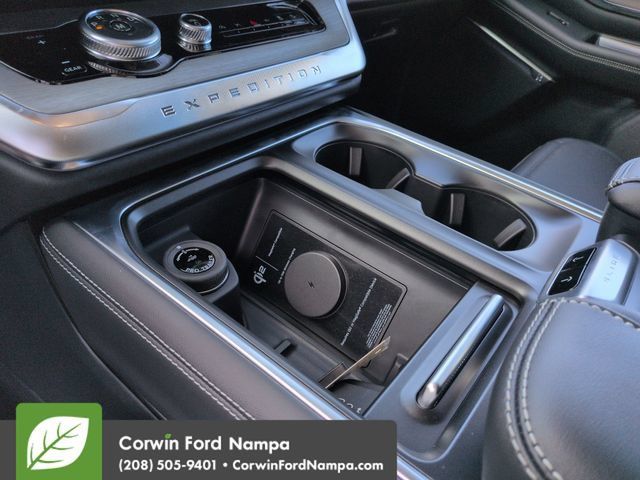 New 2027 Ford Expedition Max Platinum w/ Driver's Package AWD/4WD image 17