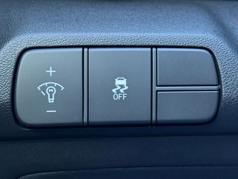 New 2026 Hyundai Elantra SEL Sport Premium w/ Cargo Package image 3