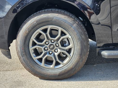 New 2026 Ford Expedition Max Active RWD image 8