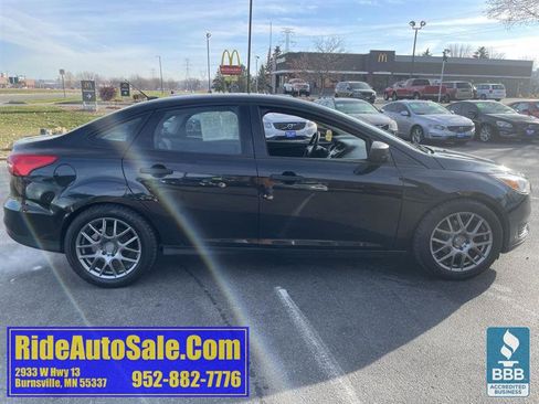 Used 2015 Ford Focus S image 4