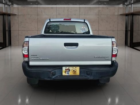 Used 2010 Toyota Tacoma PreRunner image 7