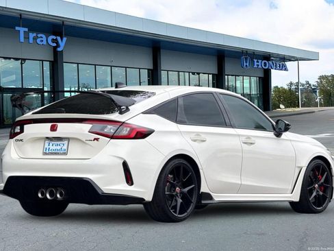 Certified 2025 Honda Civic Type R image 6