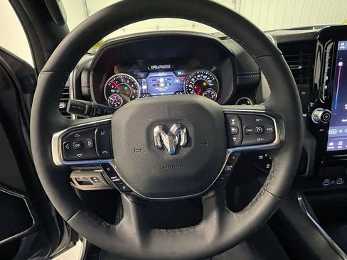 Used 2026 RAM 1500 Laramie AWD/4WD image 35