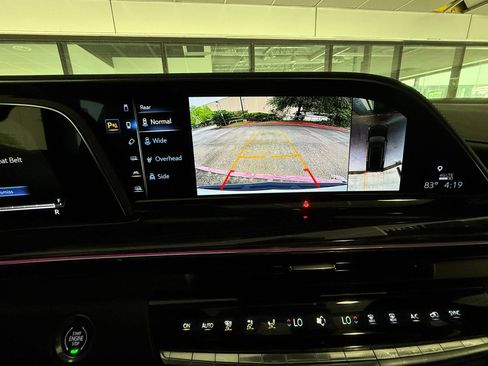 Used 2023 Cadillac Escalade Sport w/ Touring Package RWD image 33