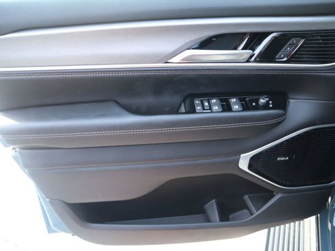 New 2026 Jeep Grand Wagoneer Limited AWD/4WD image 19