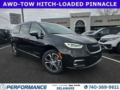 New 2026 Chrysler Pacifica Pinnacle