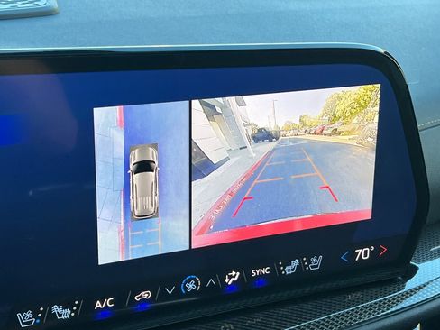 Certified 2025 Chevrolet Traverse High Country w/ LPO, Floor Liner Package image 26