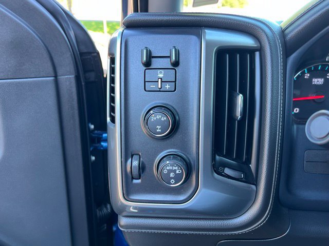 Used 2017 Chevrolet Silverado 2500 LTZ w/ Duramax Plus Package AWD/4WD image 18