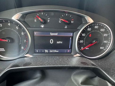 Used 2024 Chevrolet Blazer LT FWD image 11