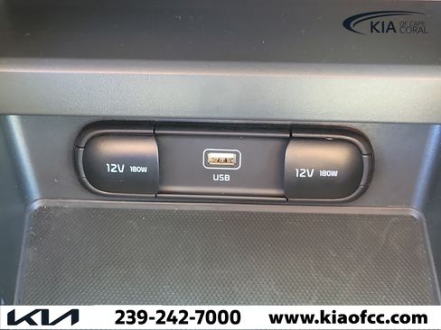 Used 2024 Kia Soul LX FWD image 27