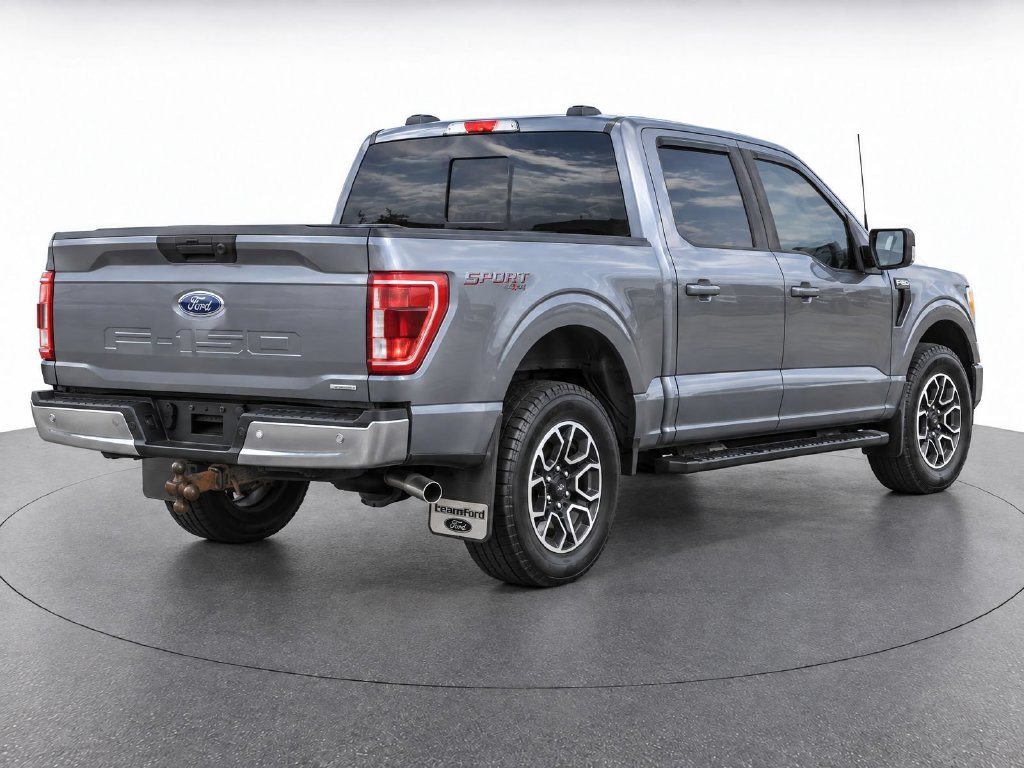 Used 2021 Ford F150 XLT w/ Equipment Group 301A Mid AWD/4WD image 3