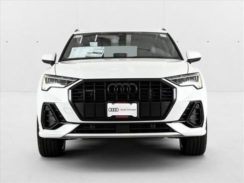New 2025 Audi Q3 2.0T Premium image 2