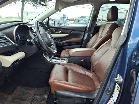 Used 2019 Subaru Ascent Touring w/ Popular Package #3 image 9