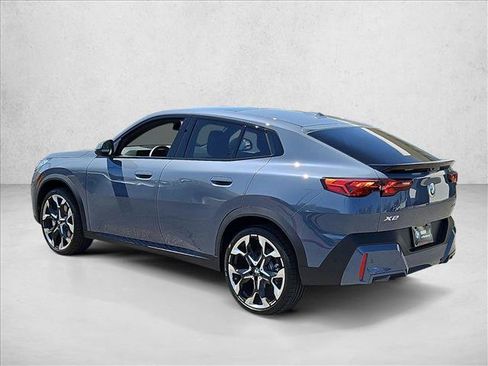 New 2026 BMW X2 xDrive28i w/ Convenience Package AWD/4WD image 9