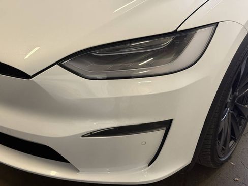 Used 2023 Tesla Model X AWD/4WD image 17