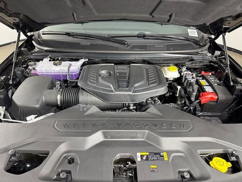 New 2026 Jeep Grand Wagoneer 4WD w/ Premium Group I image 33