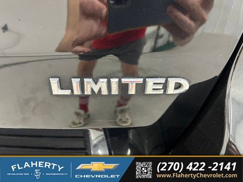 Used 2019 Jeep Grand Cherokee Limited AWD/4WD image 18