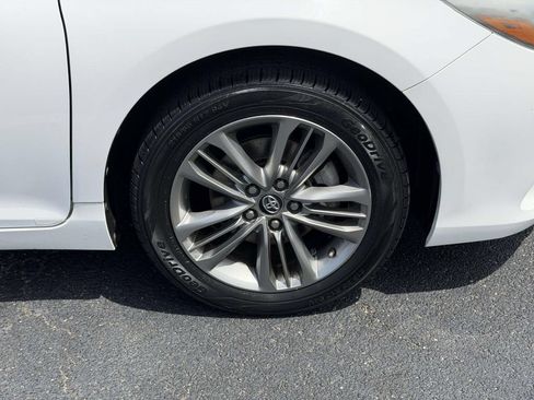 Used 2016 Toyota Camry SE FWD image 24