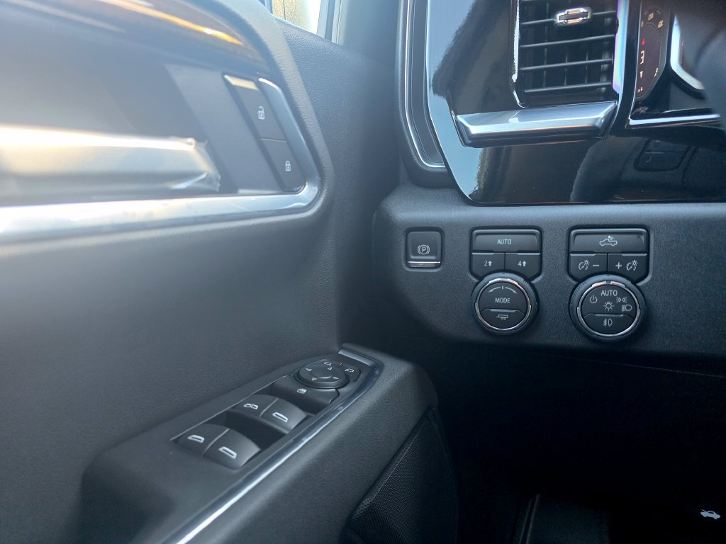 New 2026 Chevrolet Silverado 1500 RST AWD/4WD image 18