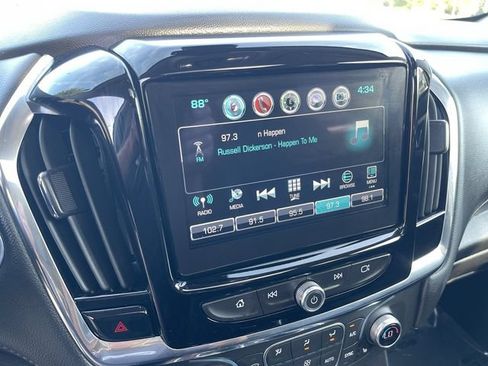 Used 2018 Chevrolet Traverse LT AWD/4WD image 19