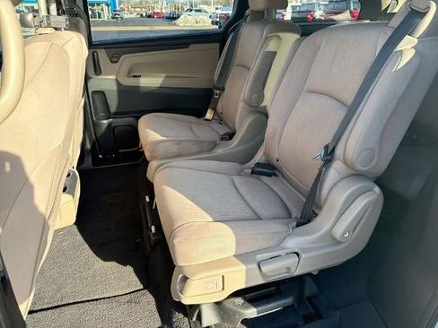Used 2021 Honda Odyssey EX image 23