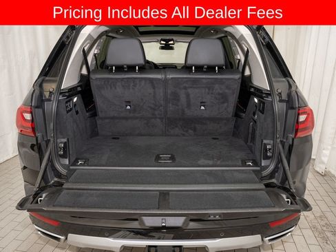 Used 2022 BMW X7 xDrive40i w/ Premium Package AWD/4WD image 6