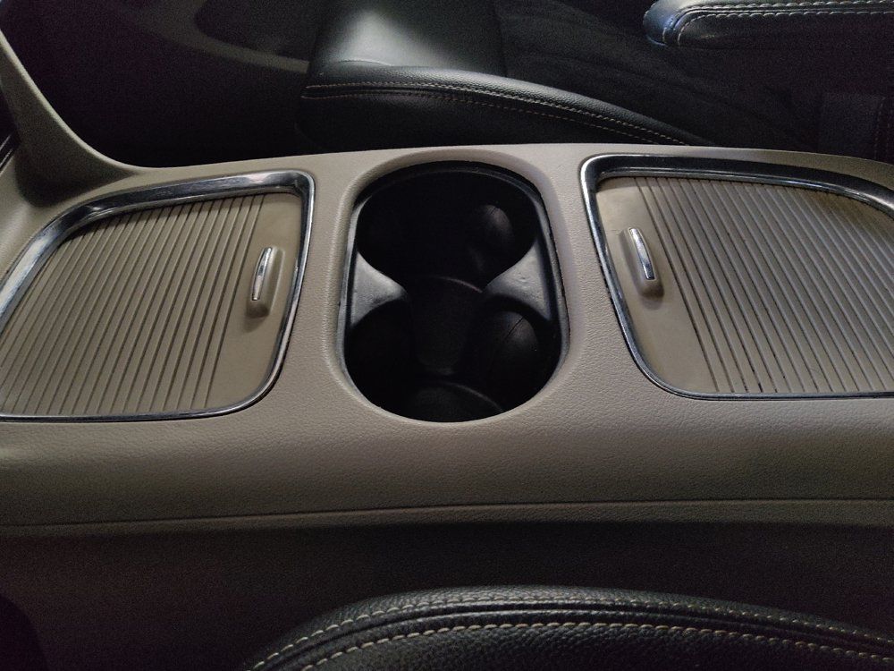 Used 2019 Dodge Grand Caravan SXT FWD image 26