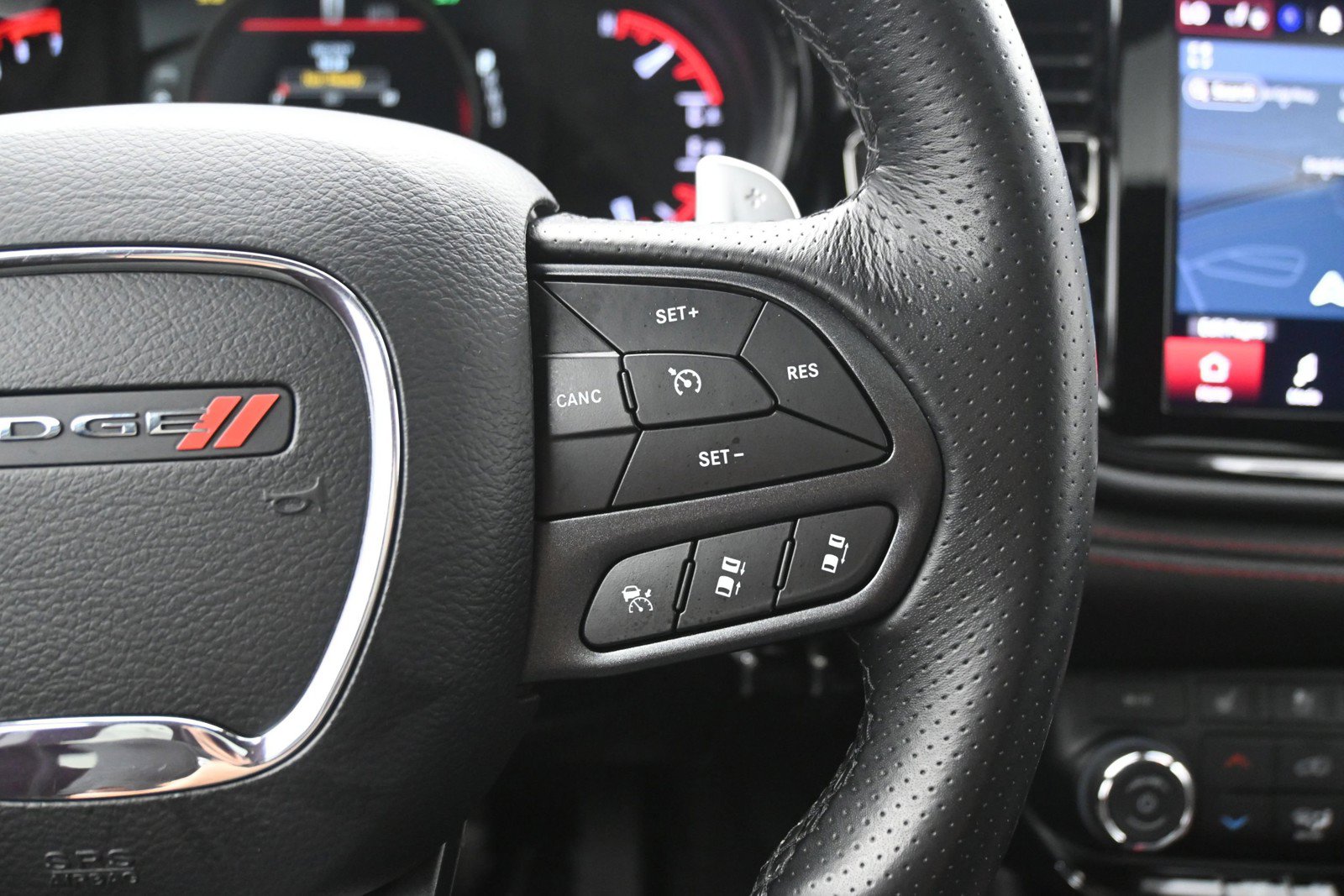Used 2025 Dodge Durango R/T AWD/4WD image 21
