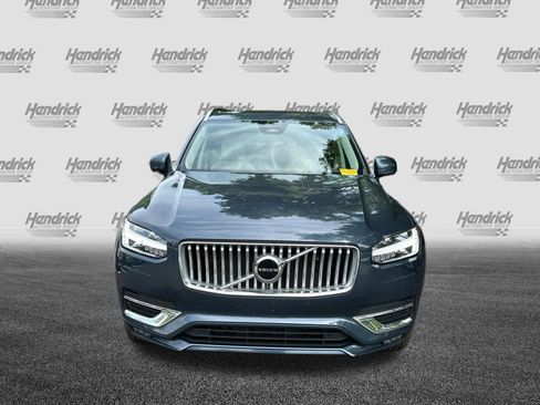 Used 2024 Volvo XC90 B5 Core w/ Protection Package AWD/4WD image 7
