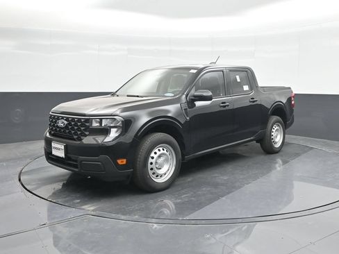 Used 2025 Ford Maverick XL FWD image 32