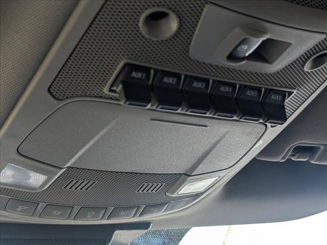 Used 2021 Ford F250 XLT w/ XLT Premium Package AWD/4WD image 16