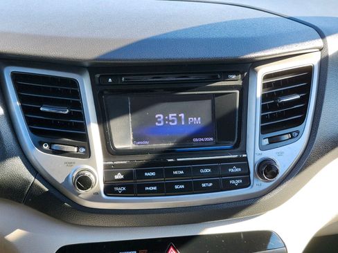 Used 2018 Hyundai Tucson SE w/ Cargo Package image 20