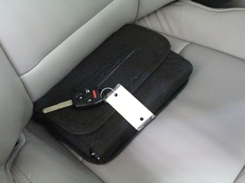 Used 2014 Honda Pilot EX-L image 25