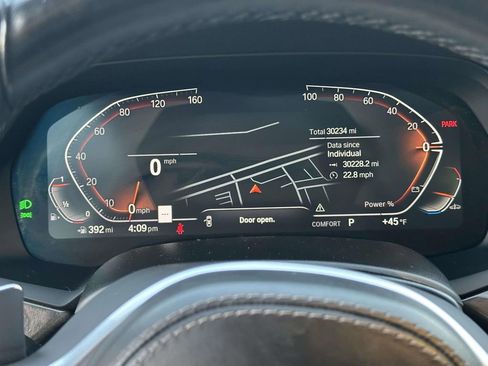 Used 2023 BMW X6 xDrive40i w/ M Sport Package image 27